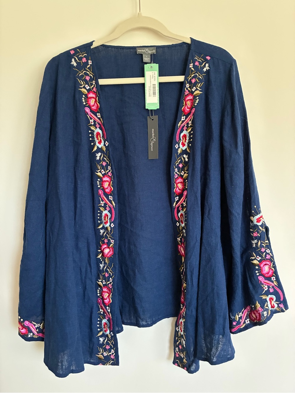 Market & Spruce Navy Macyn Embroidery Detail Kimono size large - Picture 1 of 6